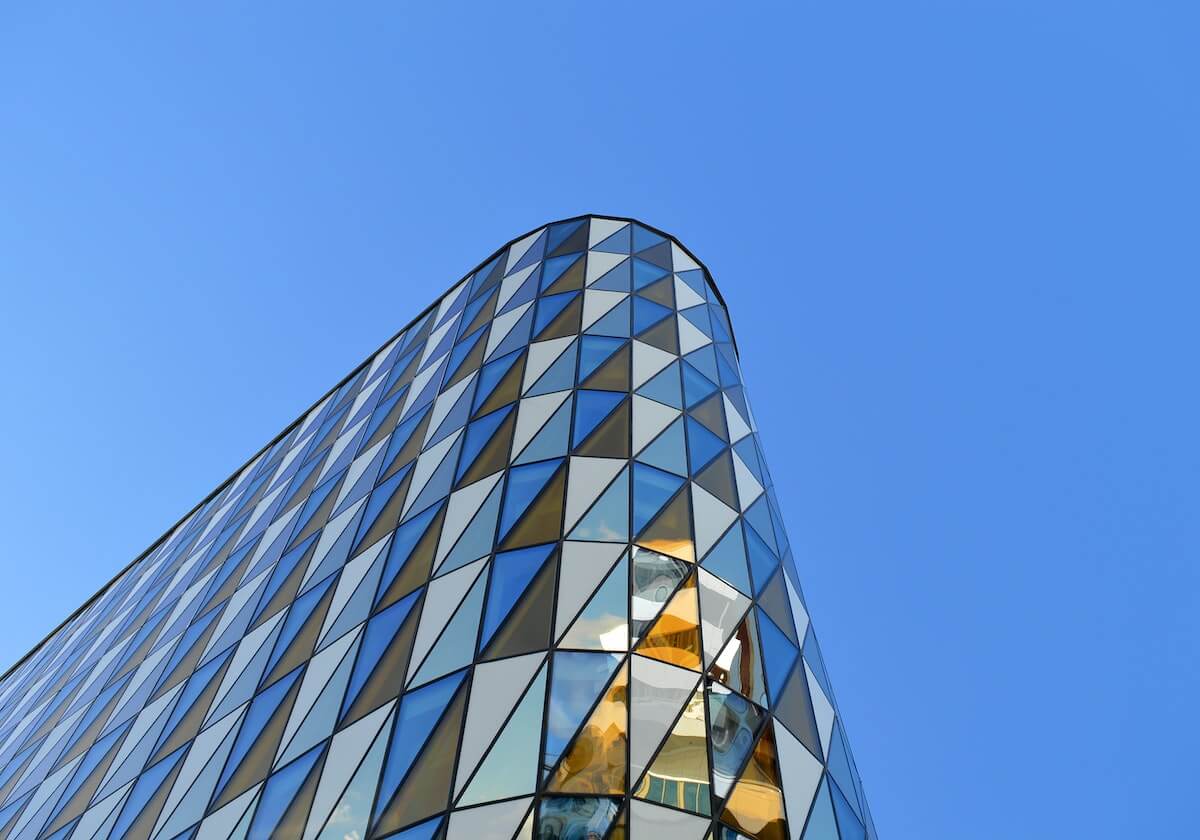 中国女足获东亚杯亚军,更新换代太慢惹批评,舆论应给予主帅米利西奇更多耐心