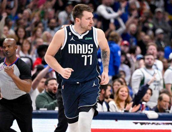 麻将胡了-东契奇三战已砍117分 独行侠恐怖火力碾压无莫熊